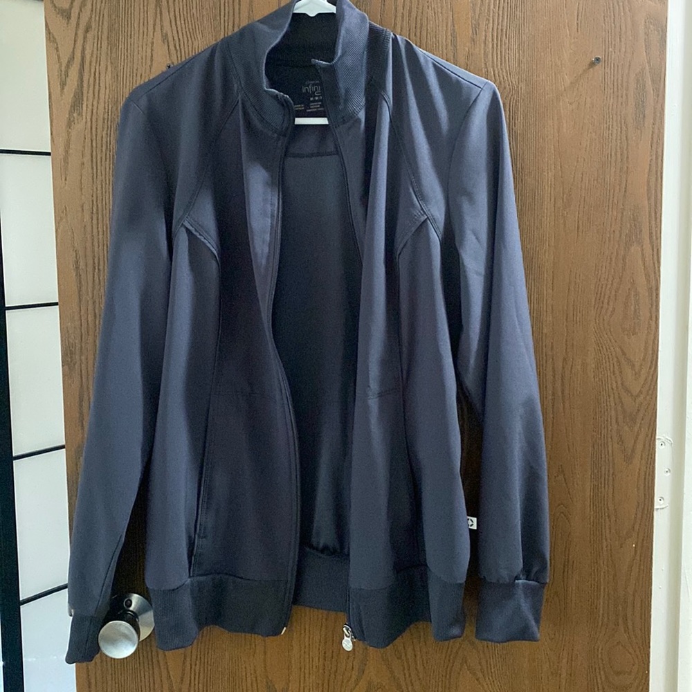 Scrub jacket